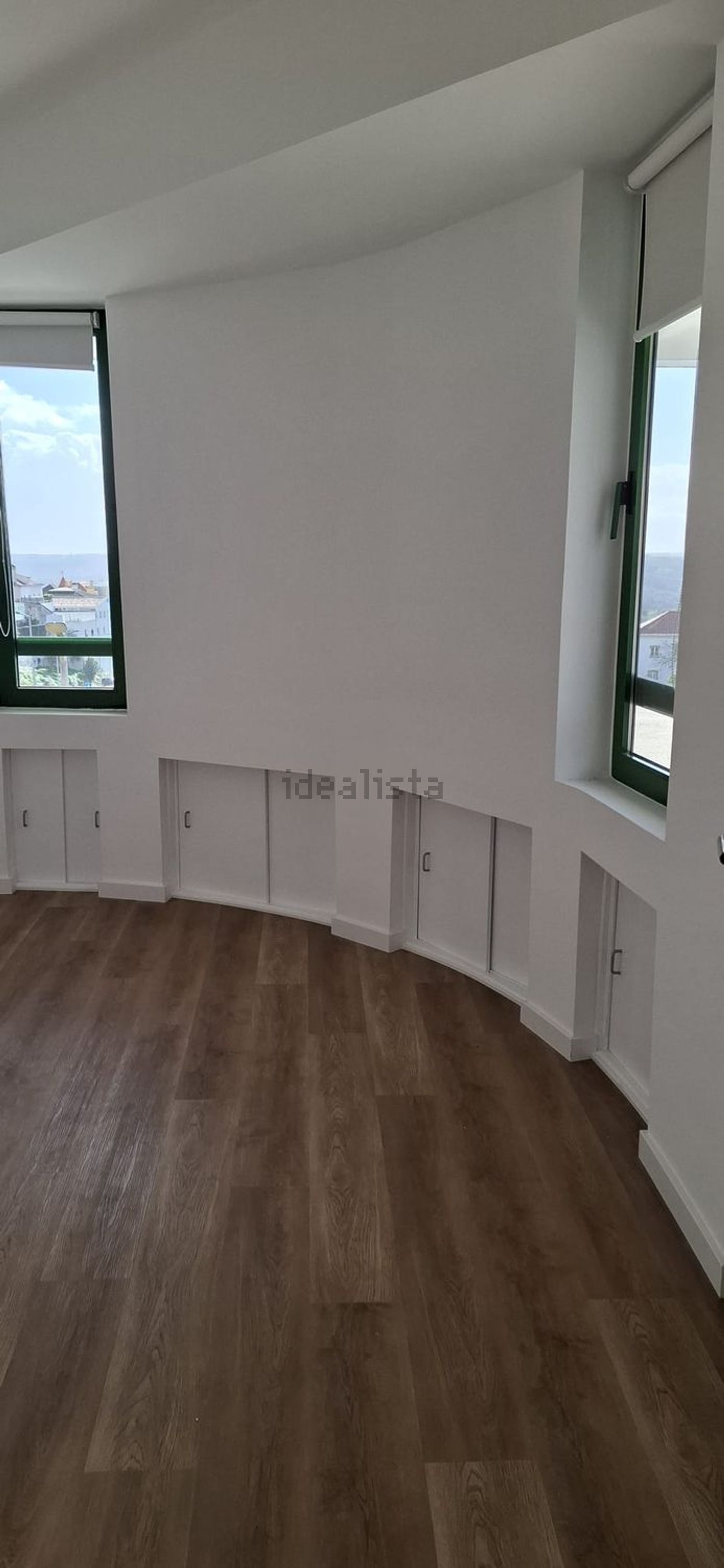 出租公寓 t2在Avenida 25 de Abril, 320 - 居住