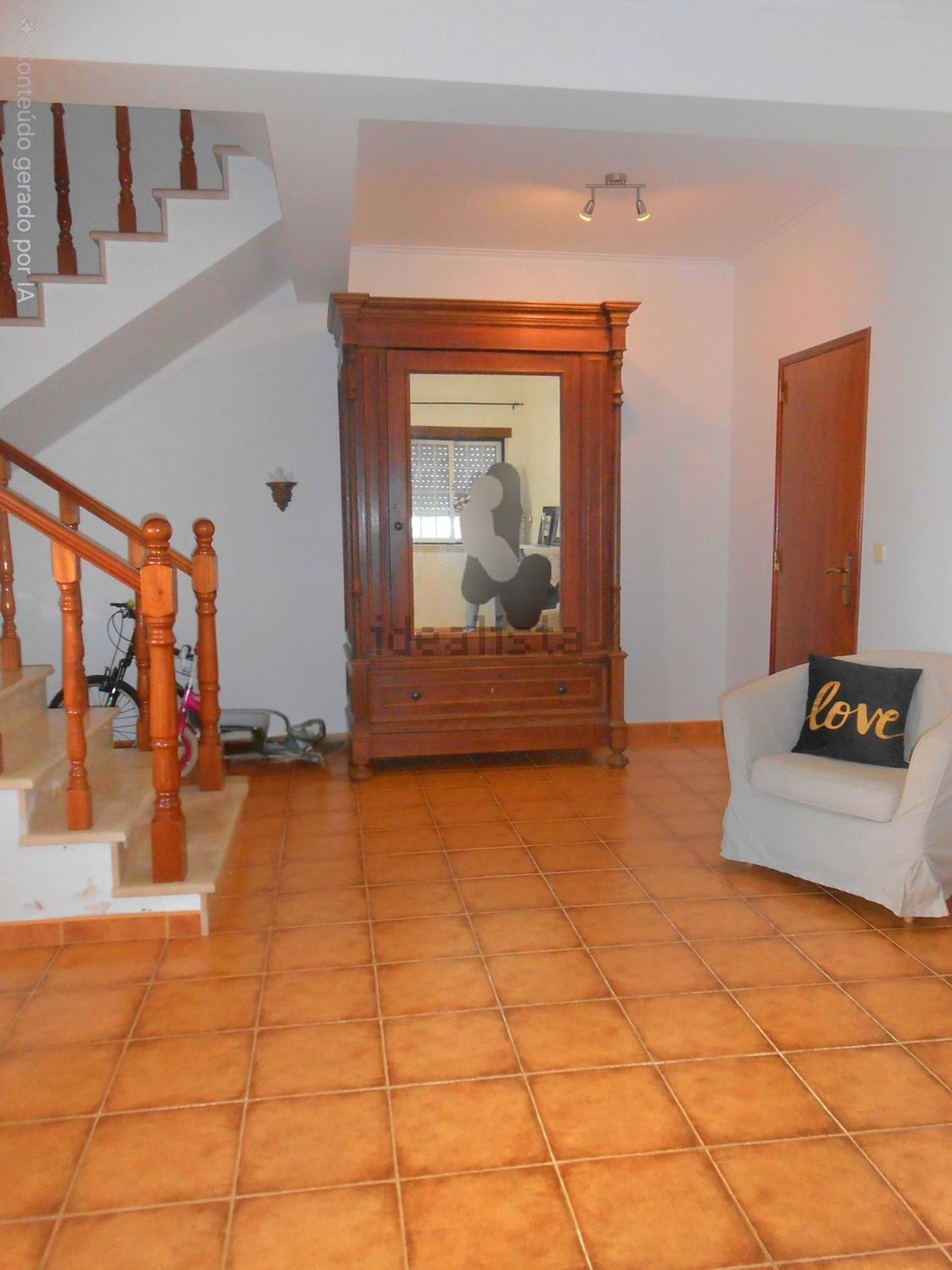 小楼房或独栋别墅出售在Praça de Touros - 过道