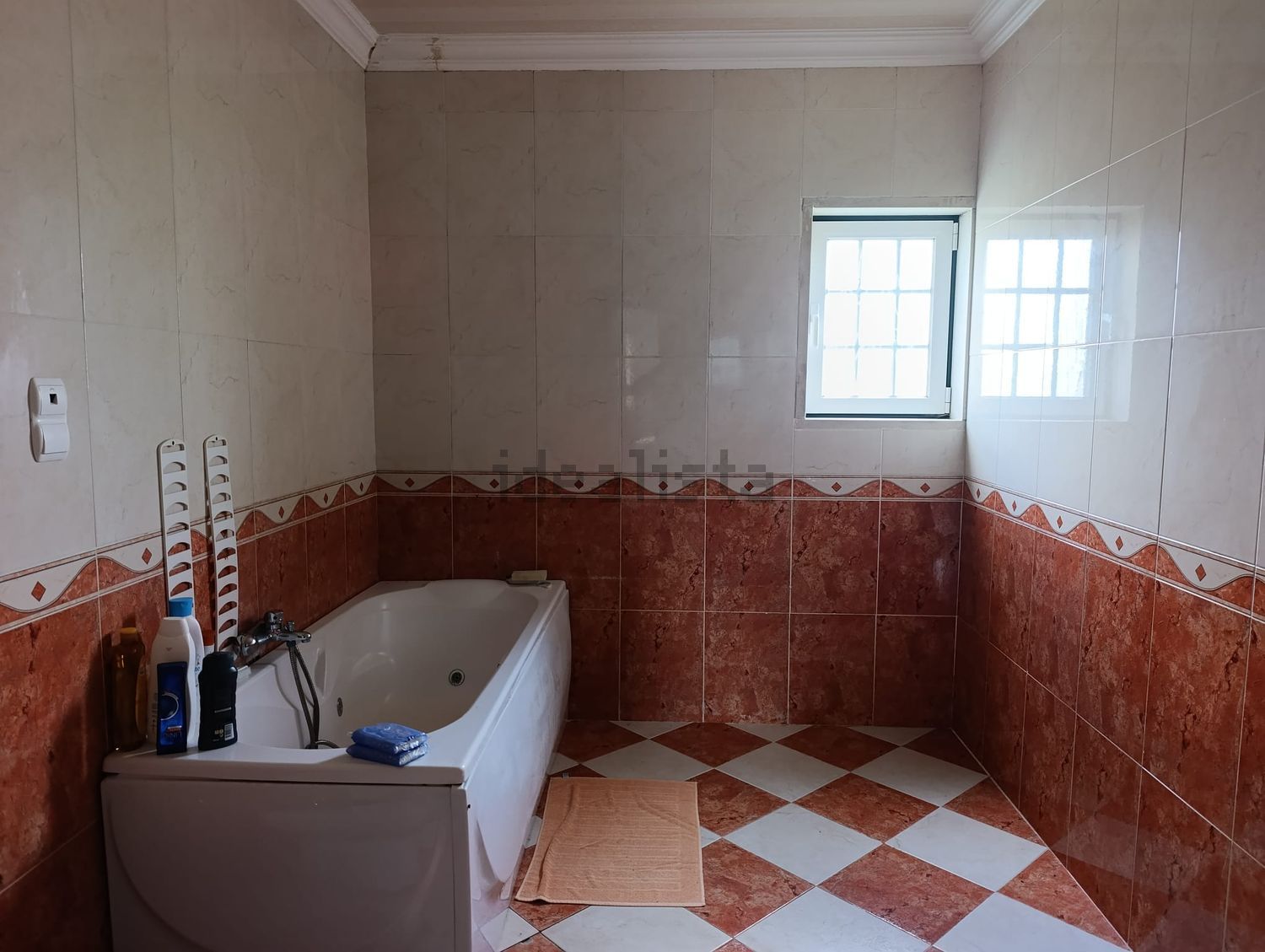 小楼房或独栋别墅出售在Caminho dos Reguengos - 卫生间