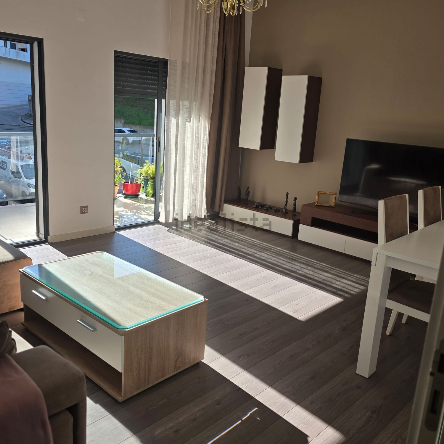 出租公寓 t2在Avenida Dom Afonso Henriques, 28 - 客厅