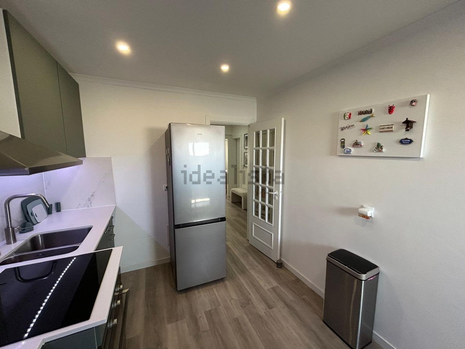 公寓 t2出售在Rua Afonso Domingues - 厨房