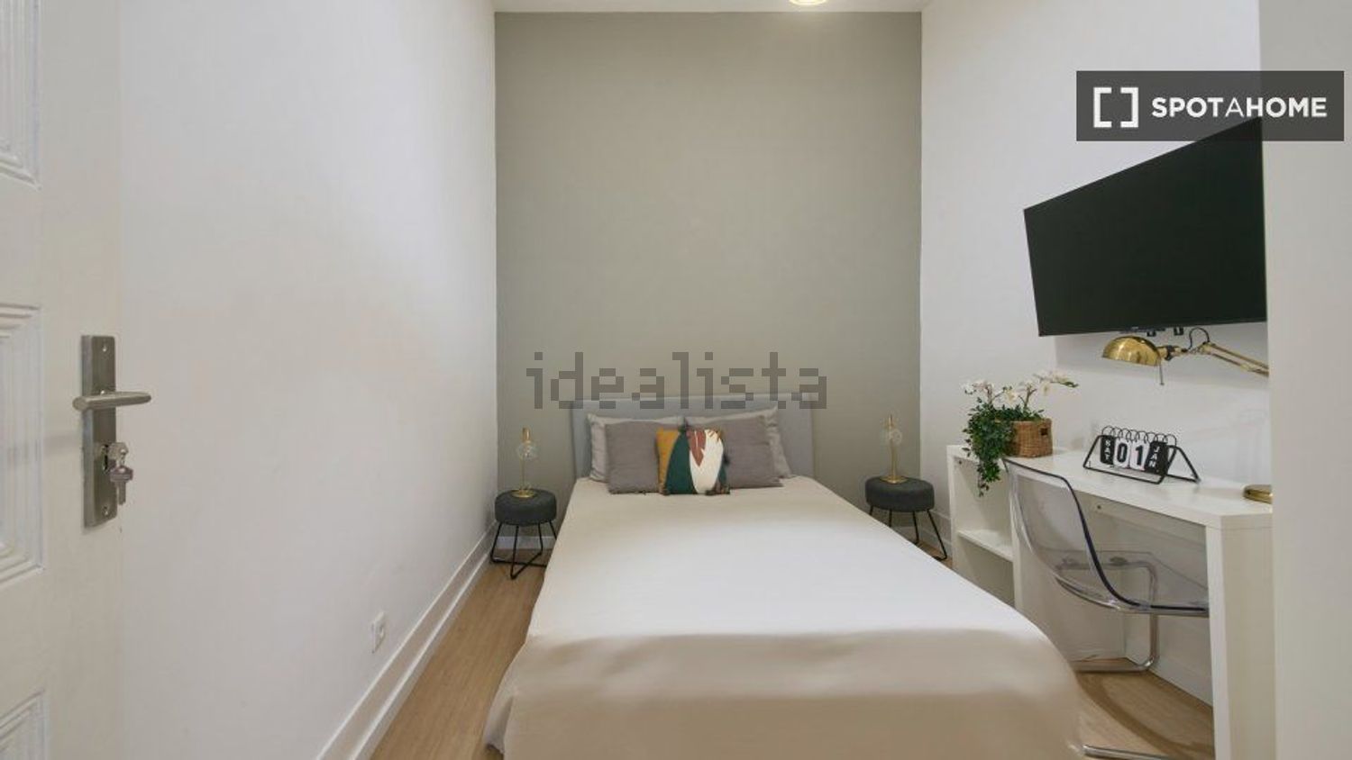 出租房间在Largo Vitorino Damásio - 卧室