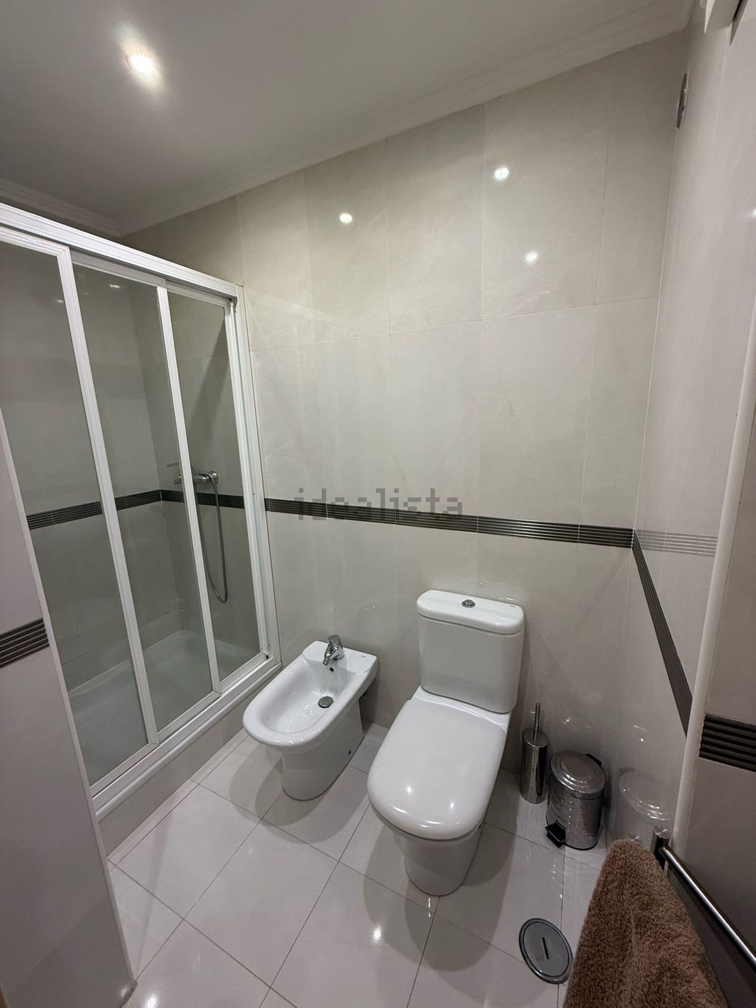 公寓 t2出售在Rua Henrique Manuel Ginja Cardoso, 1 b - 卫生间