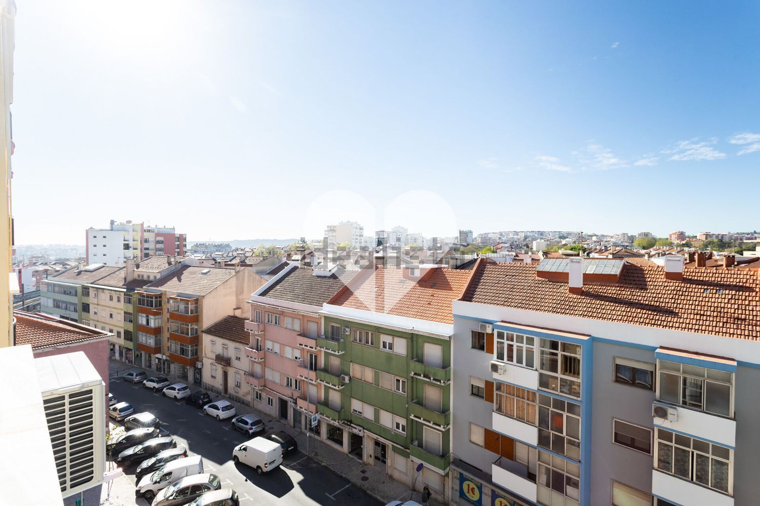 公寓 t1出售在Centro da Amadora - 阳台