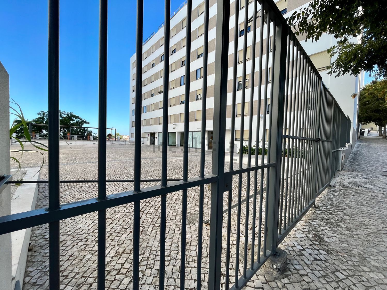 出租公寓 t3在Rua Engenheiro Cunha Leal, 36 - 外立面