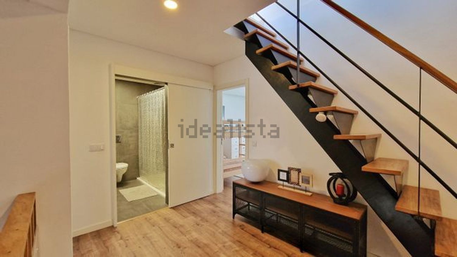 联排别墅出售在Rua da Madressilva - 楼梯