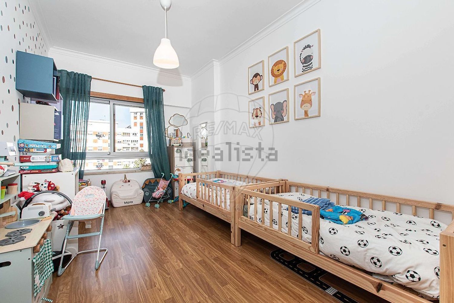 公寓 t2出售在Rua José Afonso - 卧室