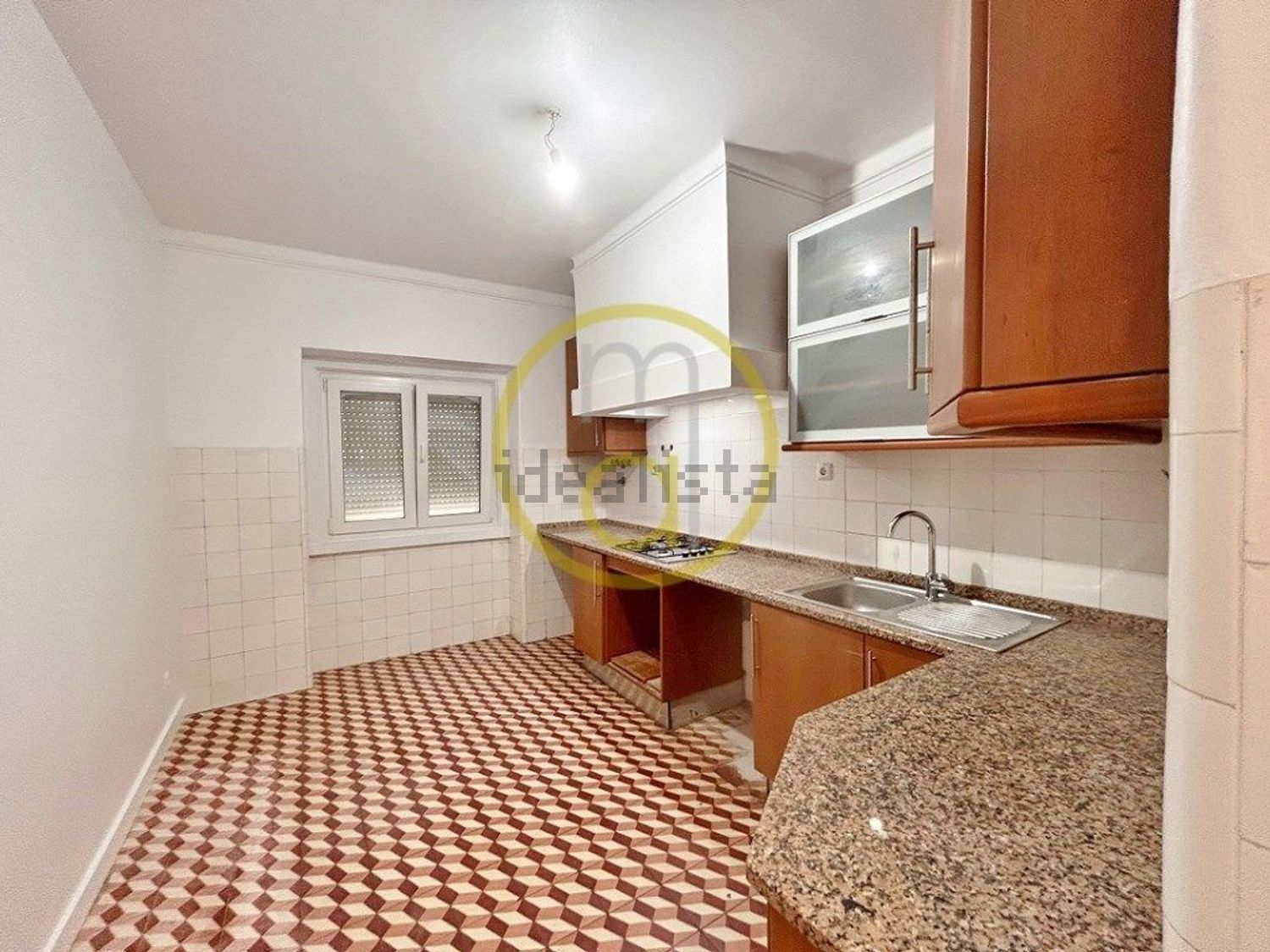 出租公寓 t2在Olivais - 厨房