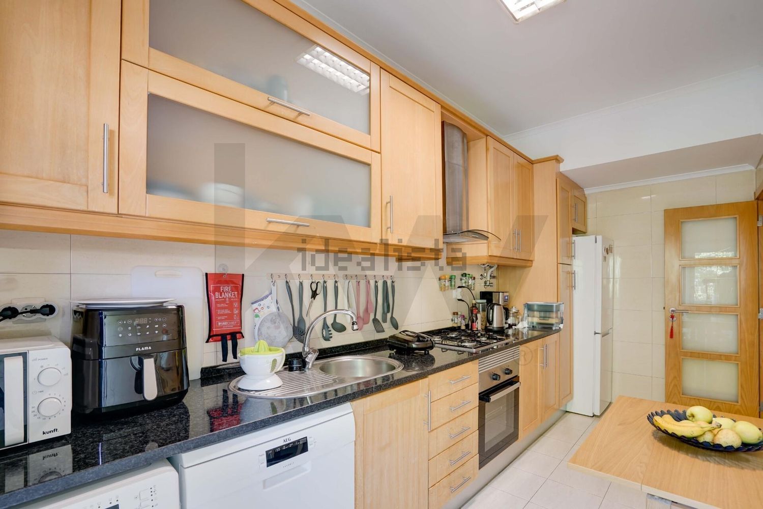 公寓 t2出售在Rua Doutor Egas Moniz - 厨房