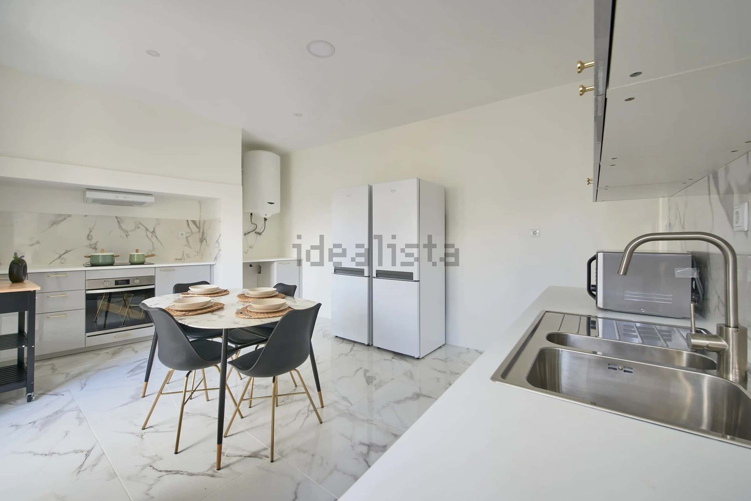 出租房间在Rua Nova da Trindade, 22 - 客厅