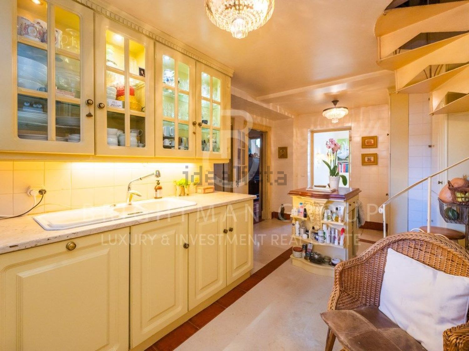 小楼房或独栋别墅出售在Carriche - Hospital das Forças Armadas - 厨房