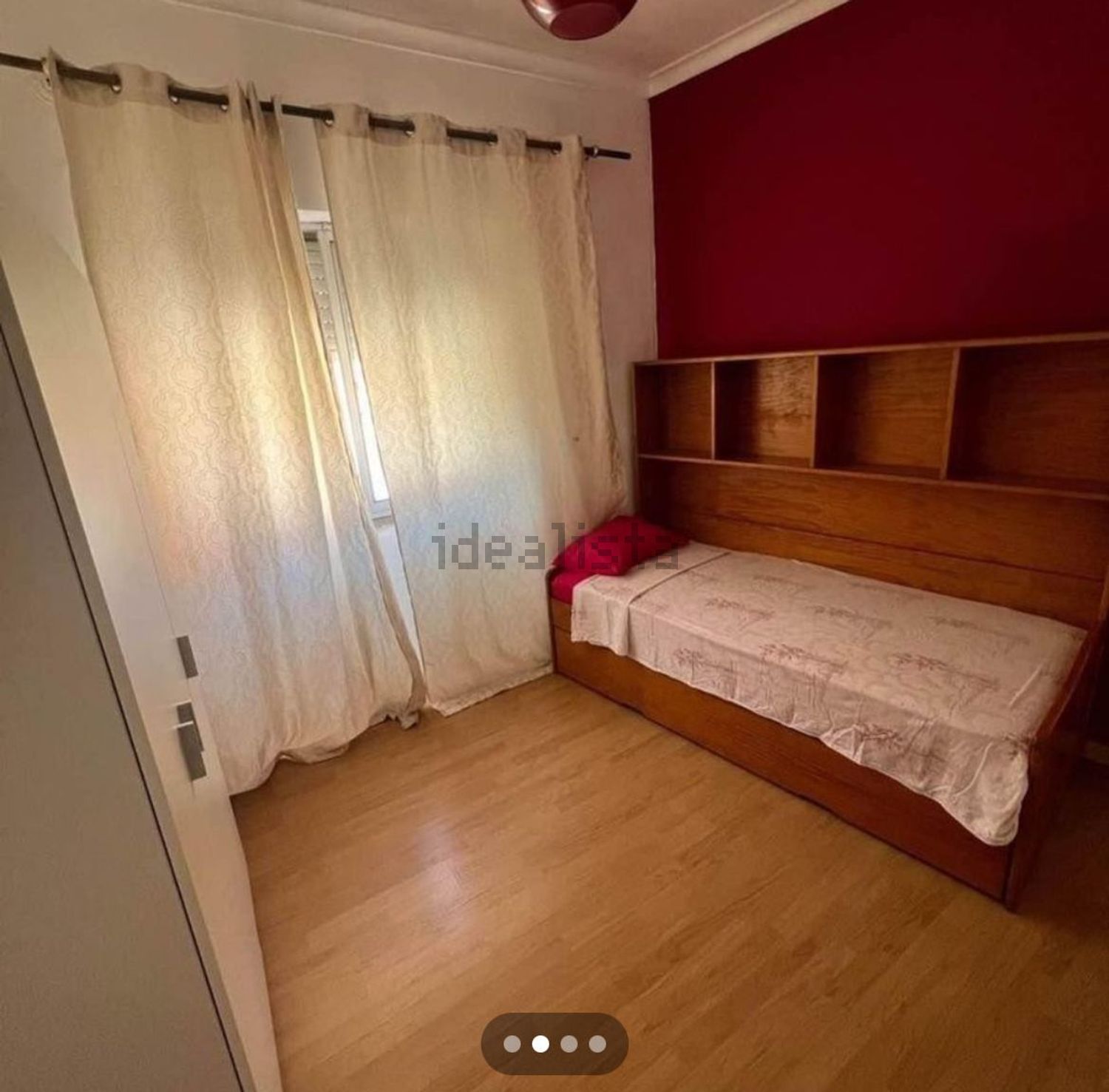 出租房间在Avenida José Elias Garcia, 181 . 2 esq - 卧室