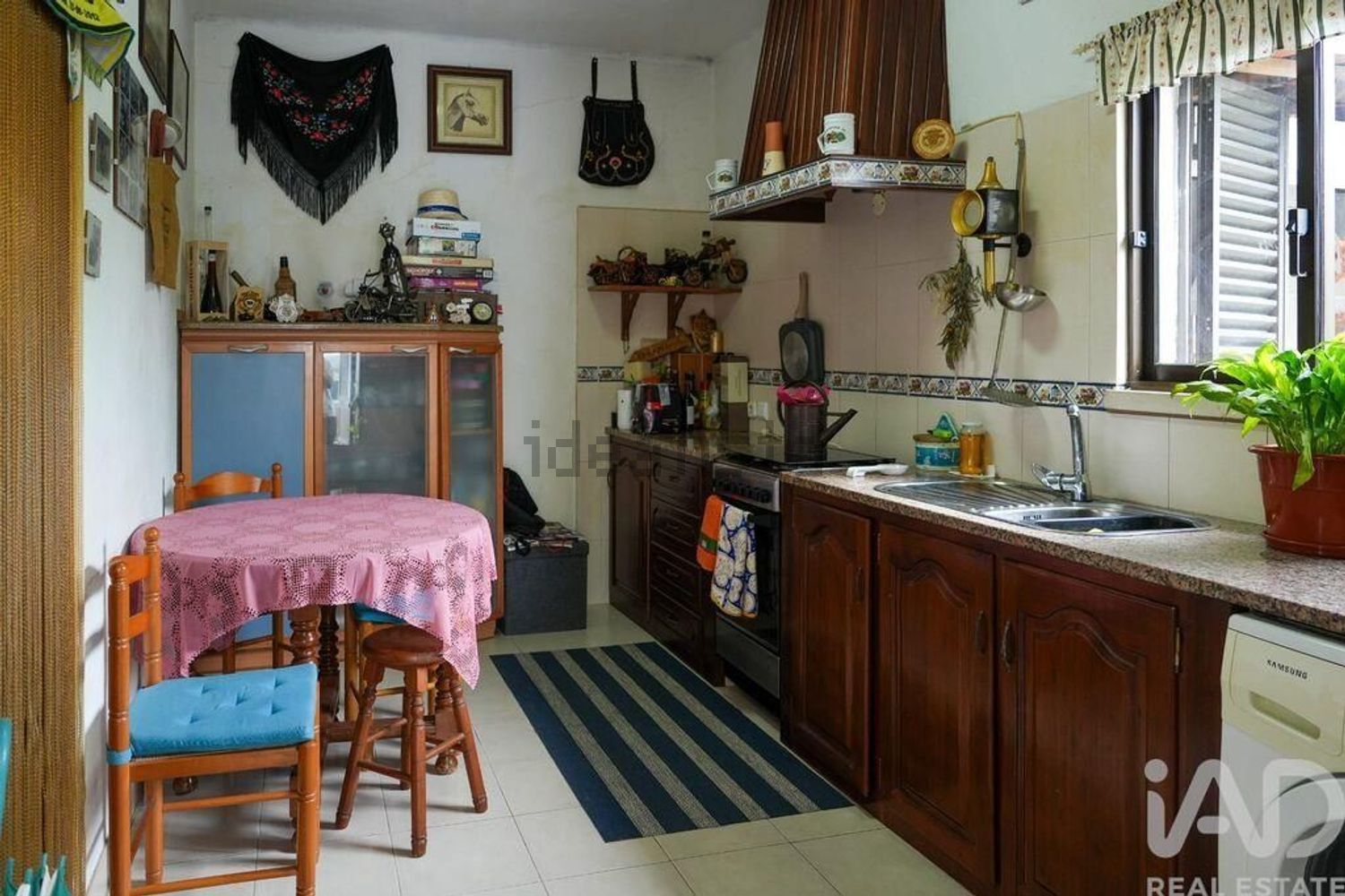 小楼房或独栋别墅出售在Carregado e Cadafais - 厨房