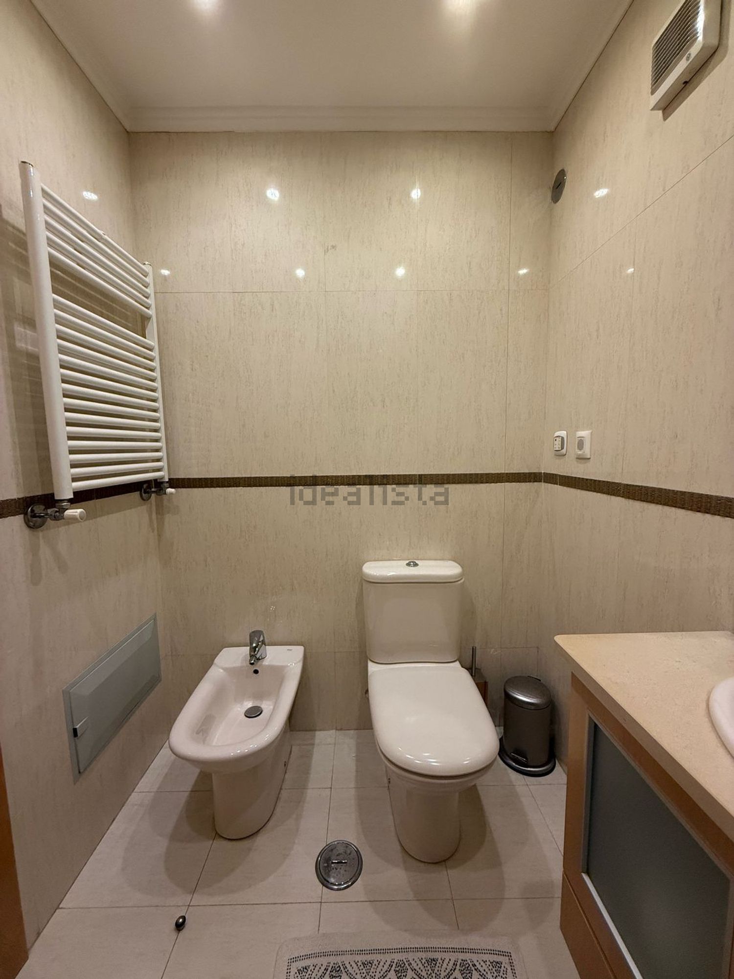 公寓 t2出售在Rua Henrique Manuel Ginja Cardoso, 1 b - 卫生间