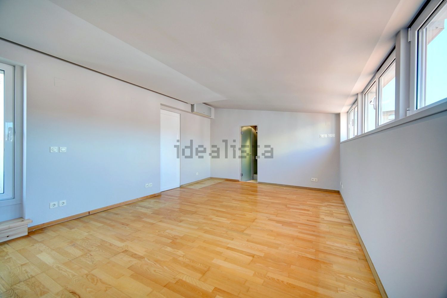 复式公寓出售在Rua da Academia das Ciências - 居住