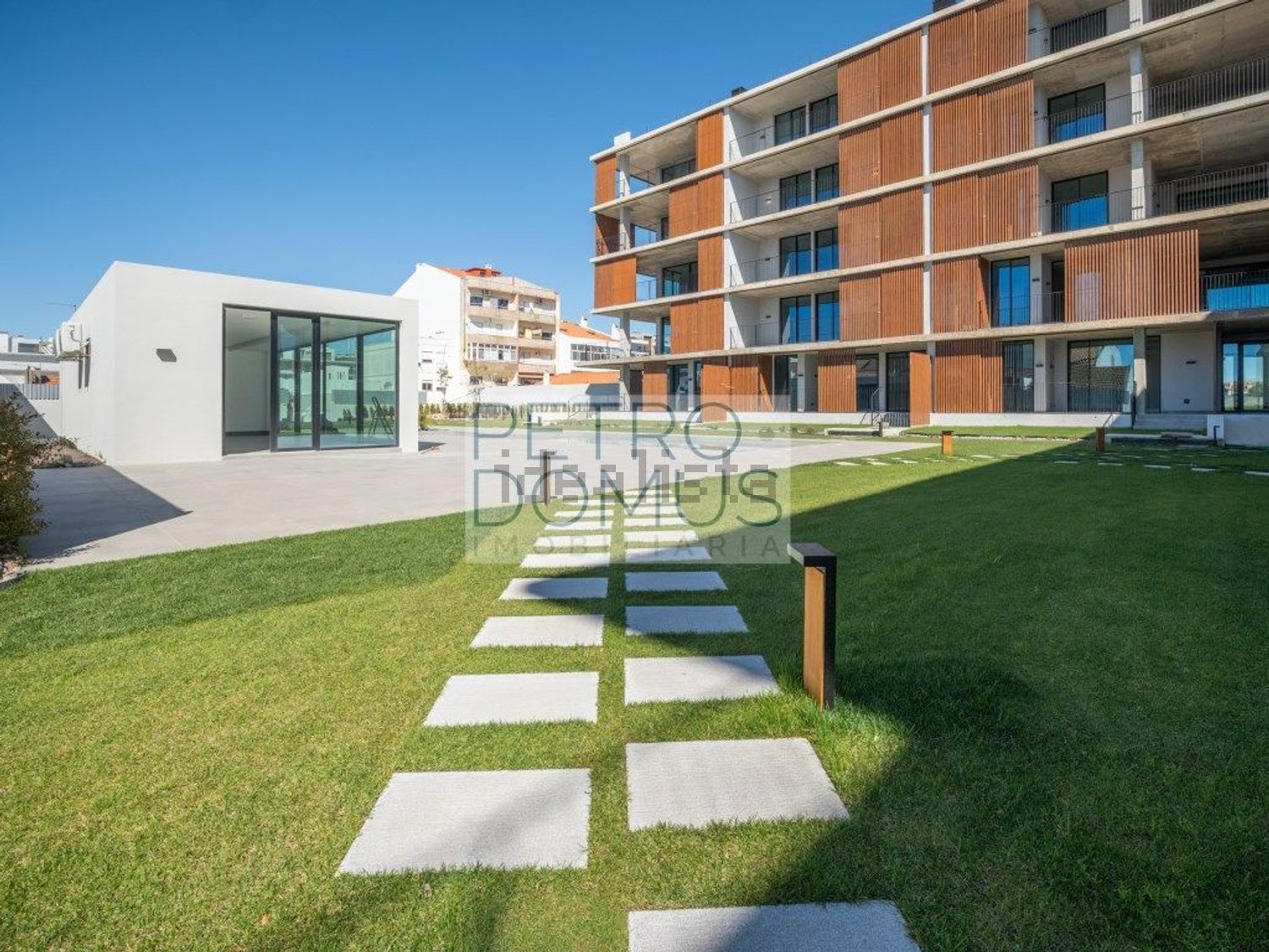 公寓 t2出售在Rua Padre Francisco António Ferreira - 游泳池