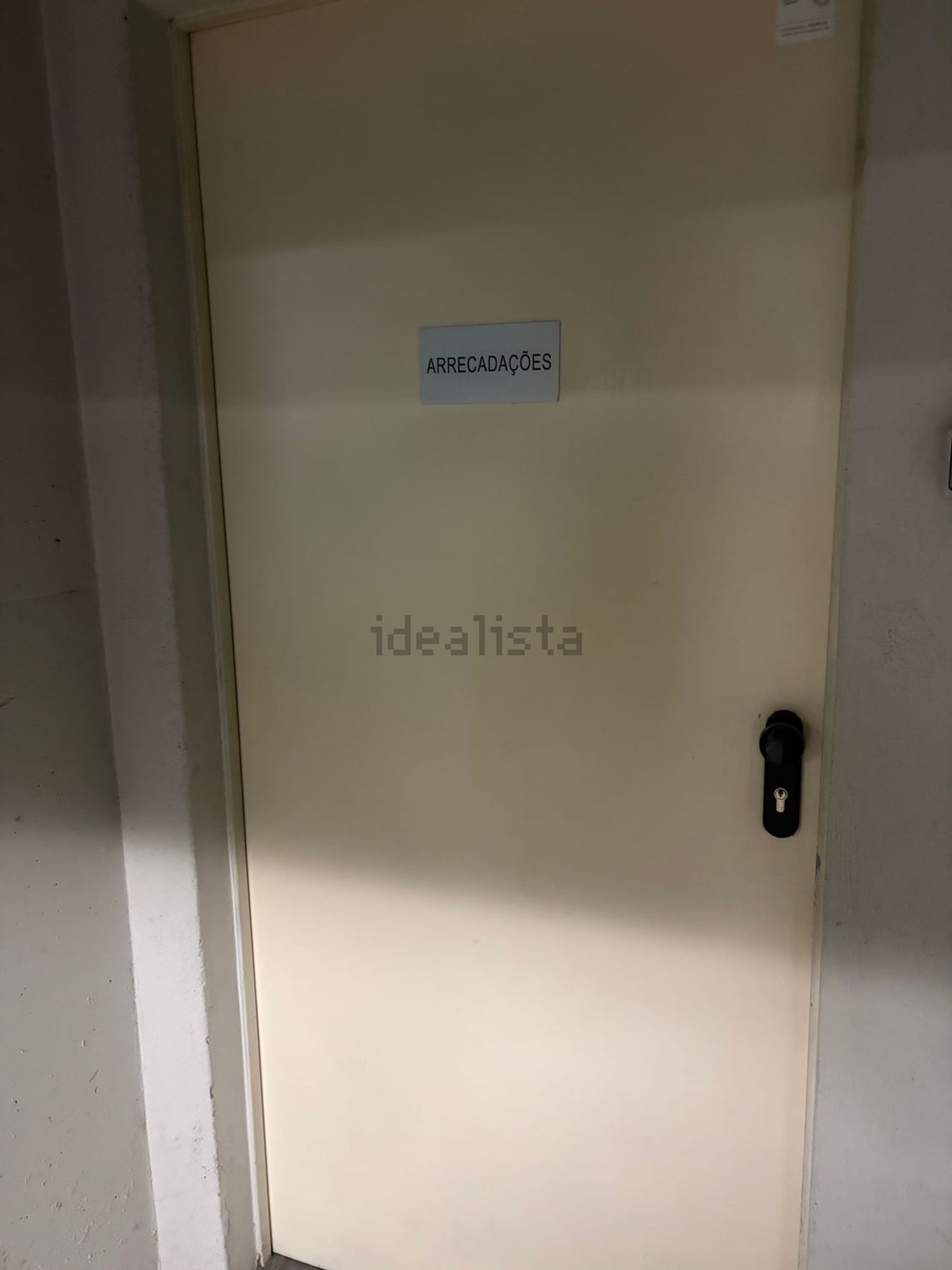 公寓 t4出售在Rua das Caravelas - 储藏室