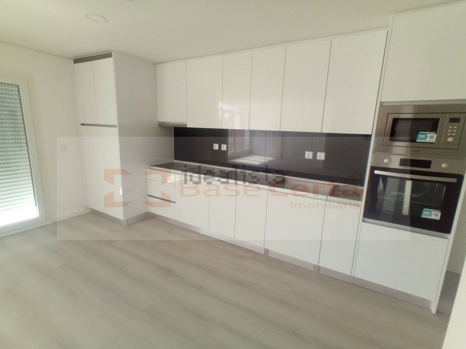 公寓 t2出售在Rua Melo Antunes s/n - 厨房