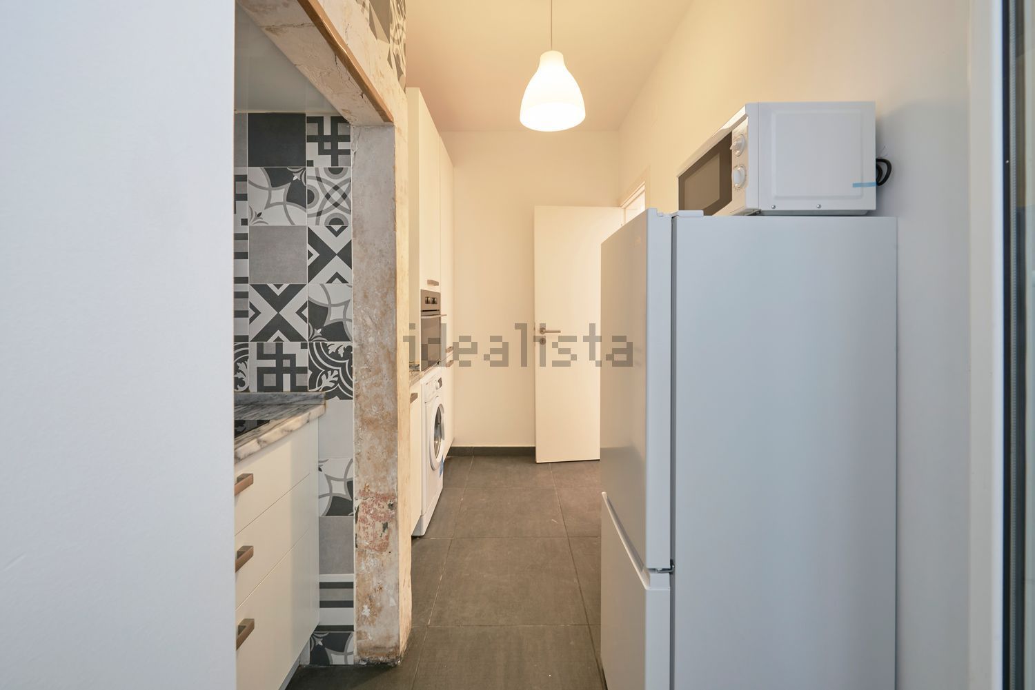 出租房间在Rua David Lopes - 厨房