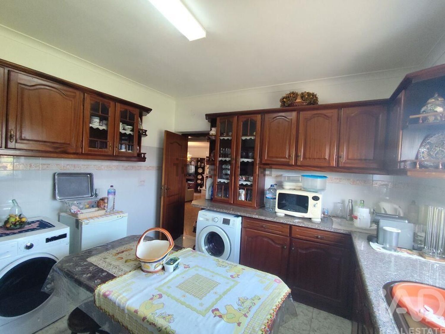 小楼房或独栋别墅出售在Lamas e Cercal - 厨房