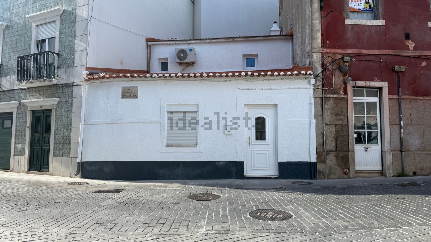 双拼别墅出售在Rua Comendador Miguel Esguelha - 视线