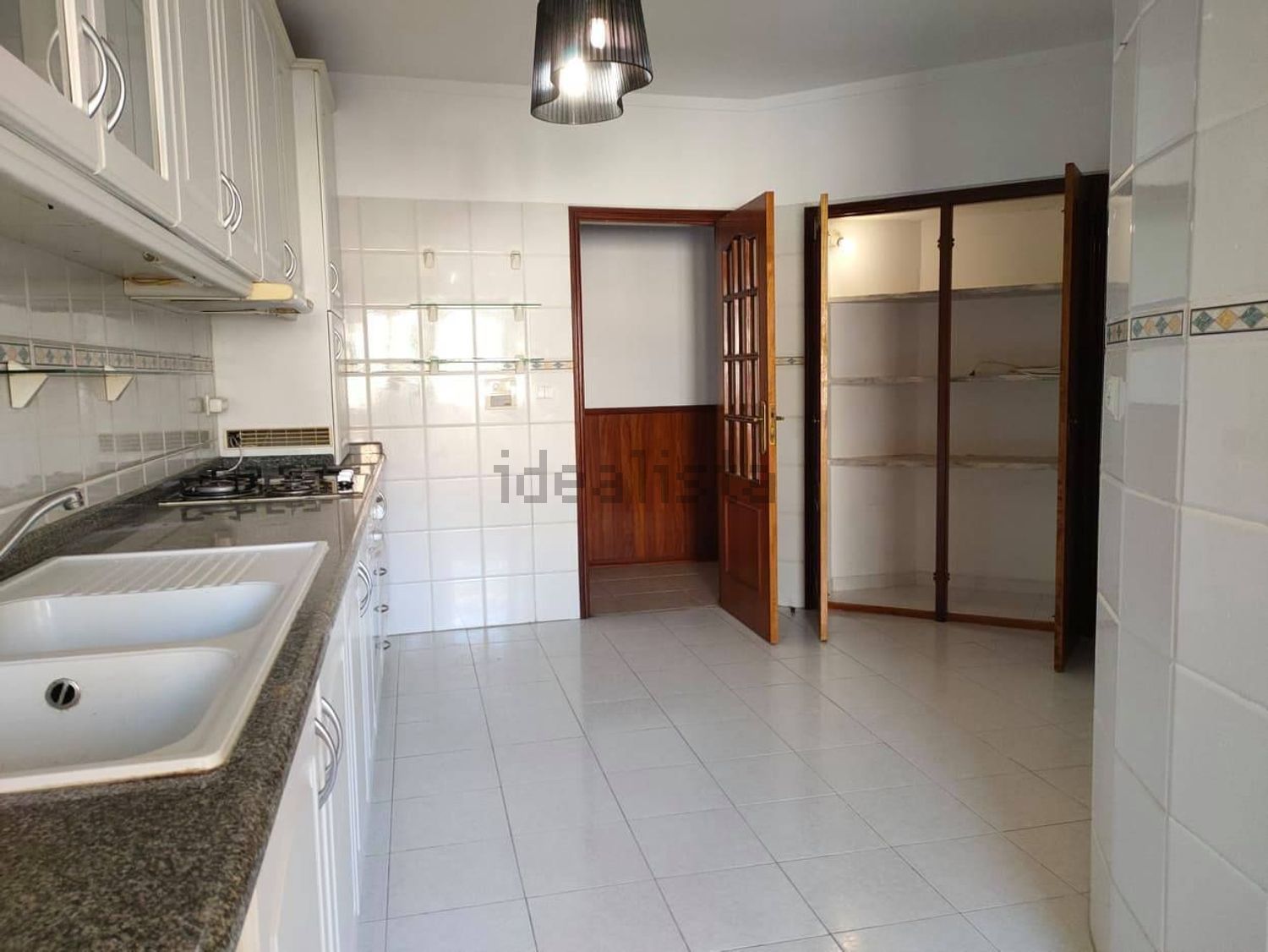 出租公寓 t3在Praça Viscondes de Castelo Branco, 6 - 厨房