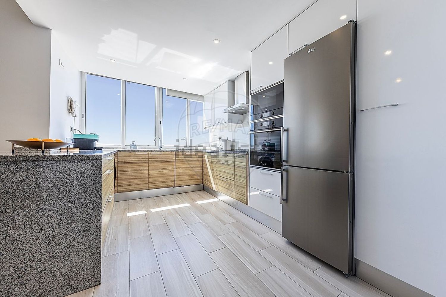 公寓 t2出售在Rua Padre António Vieira - 厨房