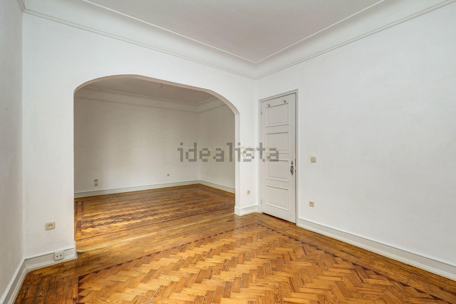 出租公寓 t2在Travessa da Conceição à Lapa, 28 - 居住