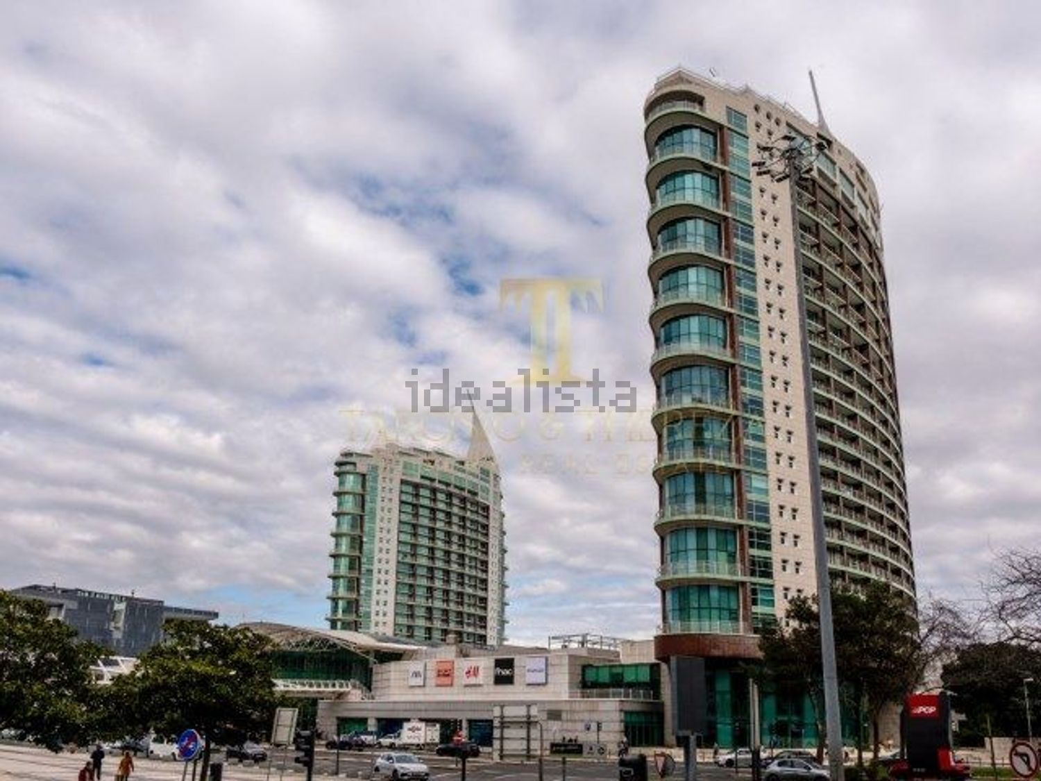 公寓 t2出售在Avenida do Pacífico - 外立面