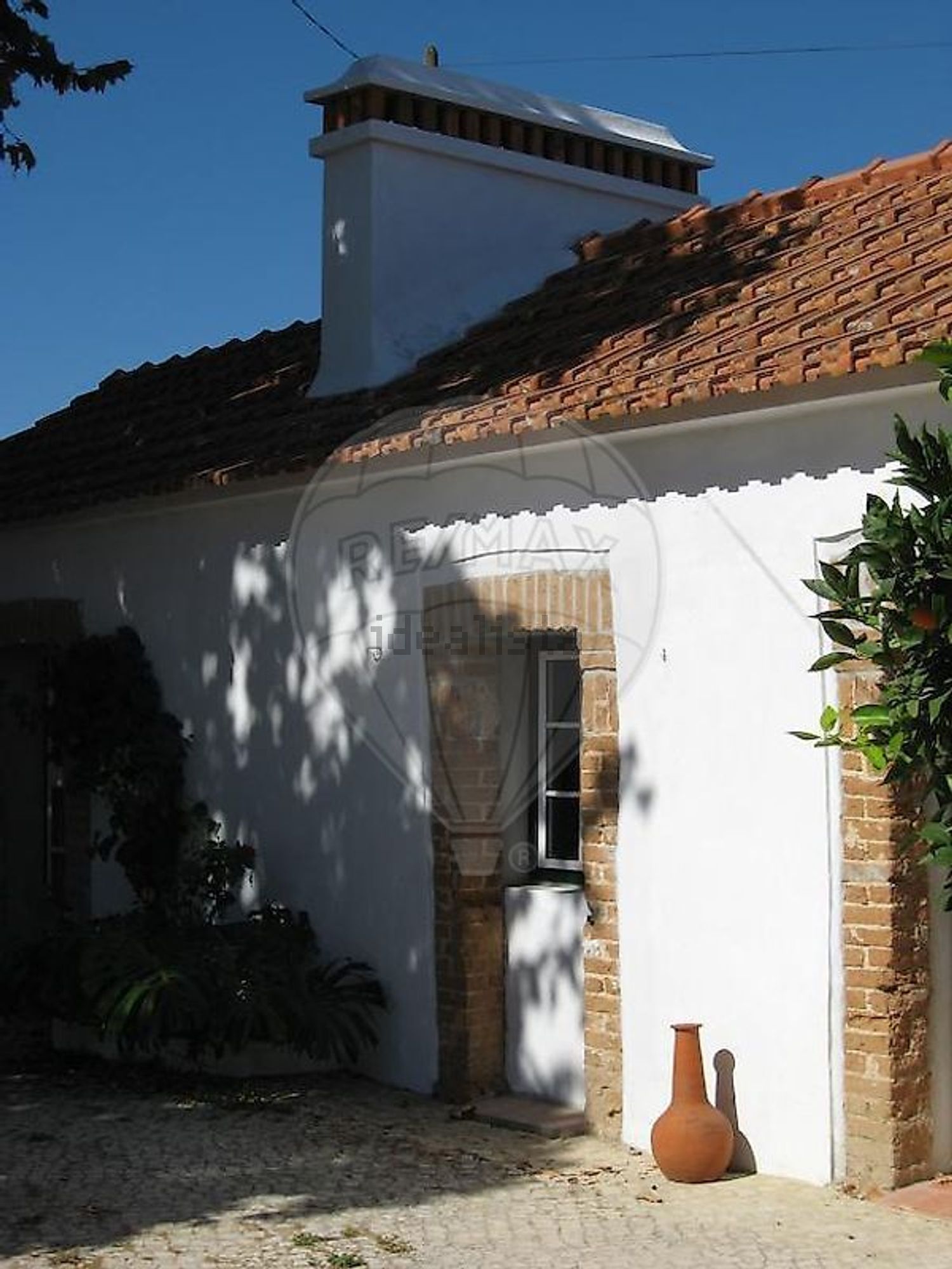 庄园出售在Rua António Roldão - 外立面