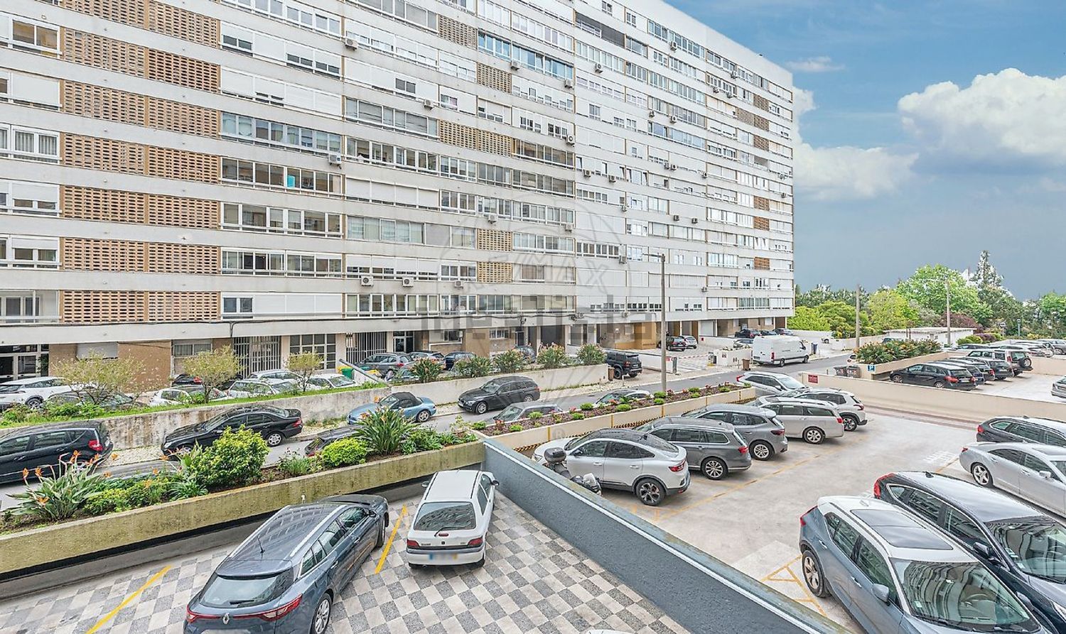 公寓 t3出售在Rua Júlio Dinis - 视线