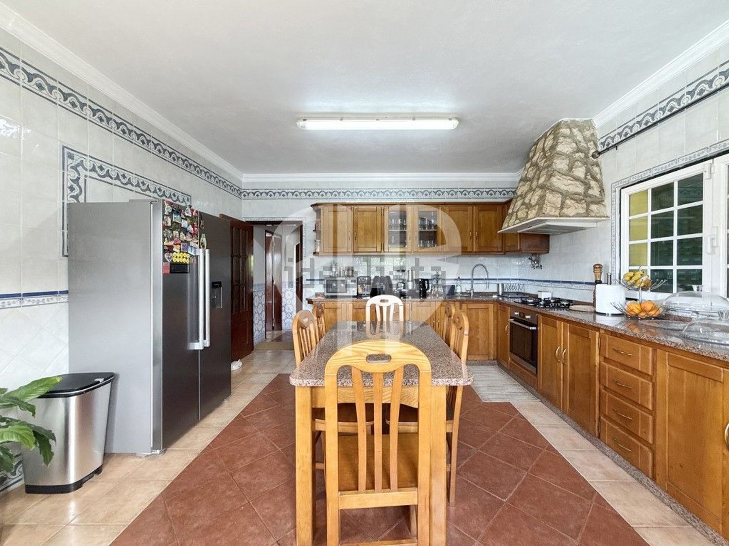 小楼房或独栋别墅出售Cm1029 - 厨房