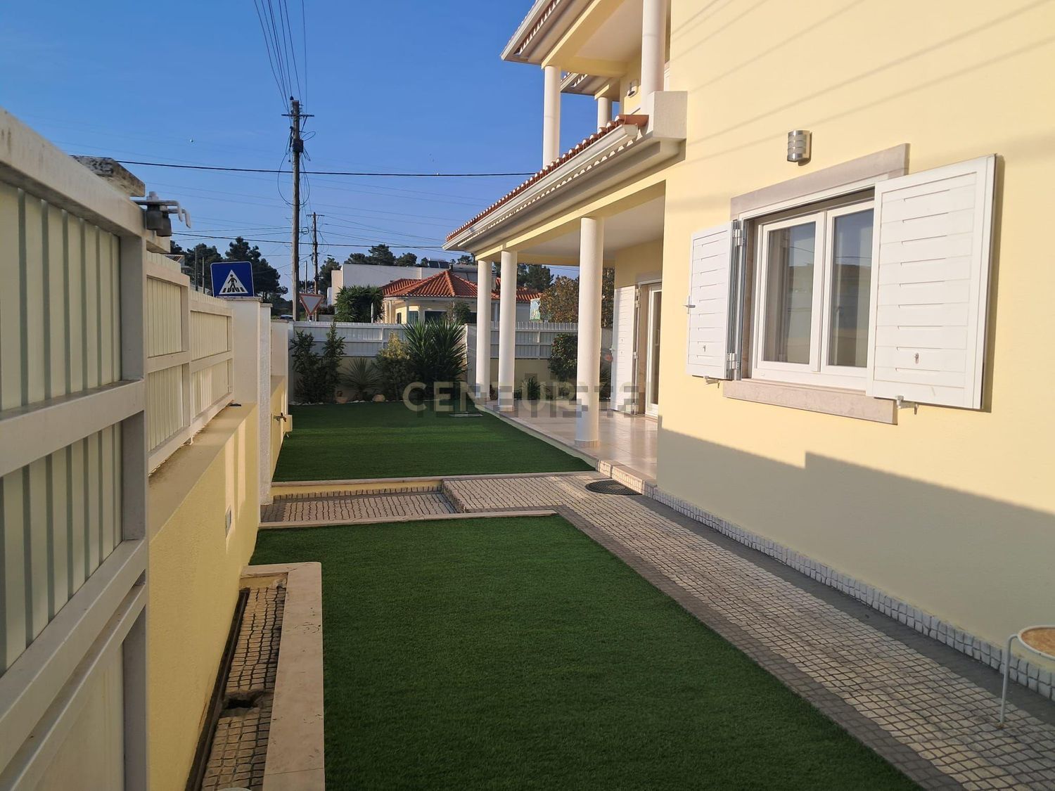 小楼房或独栋别墅出售在Marisol - Valadares - Quinta da Queimada - 外立面