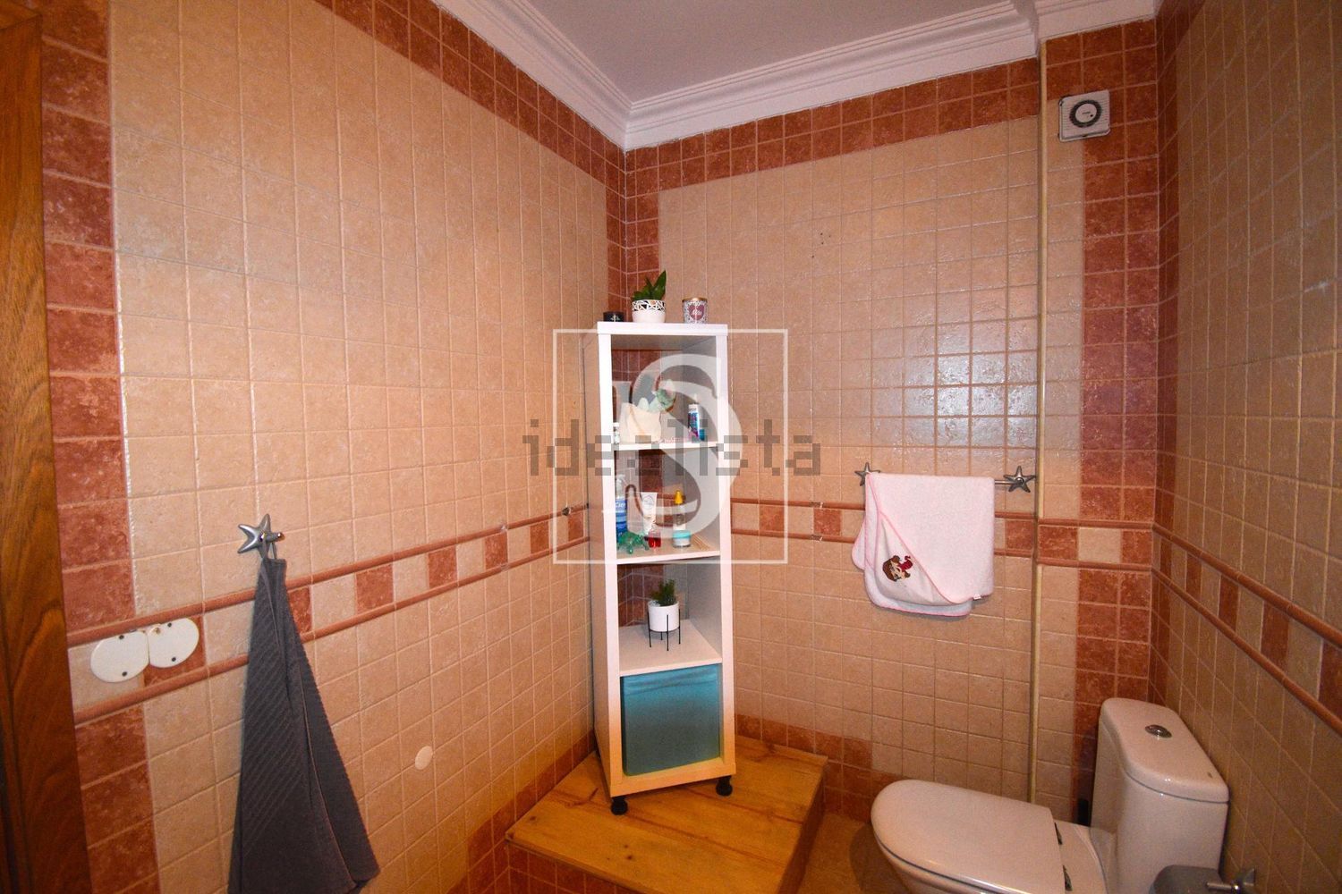 小楼房或独栋别墅出售在Encarnação - 卫生间