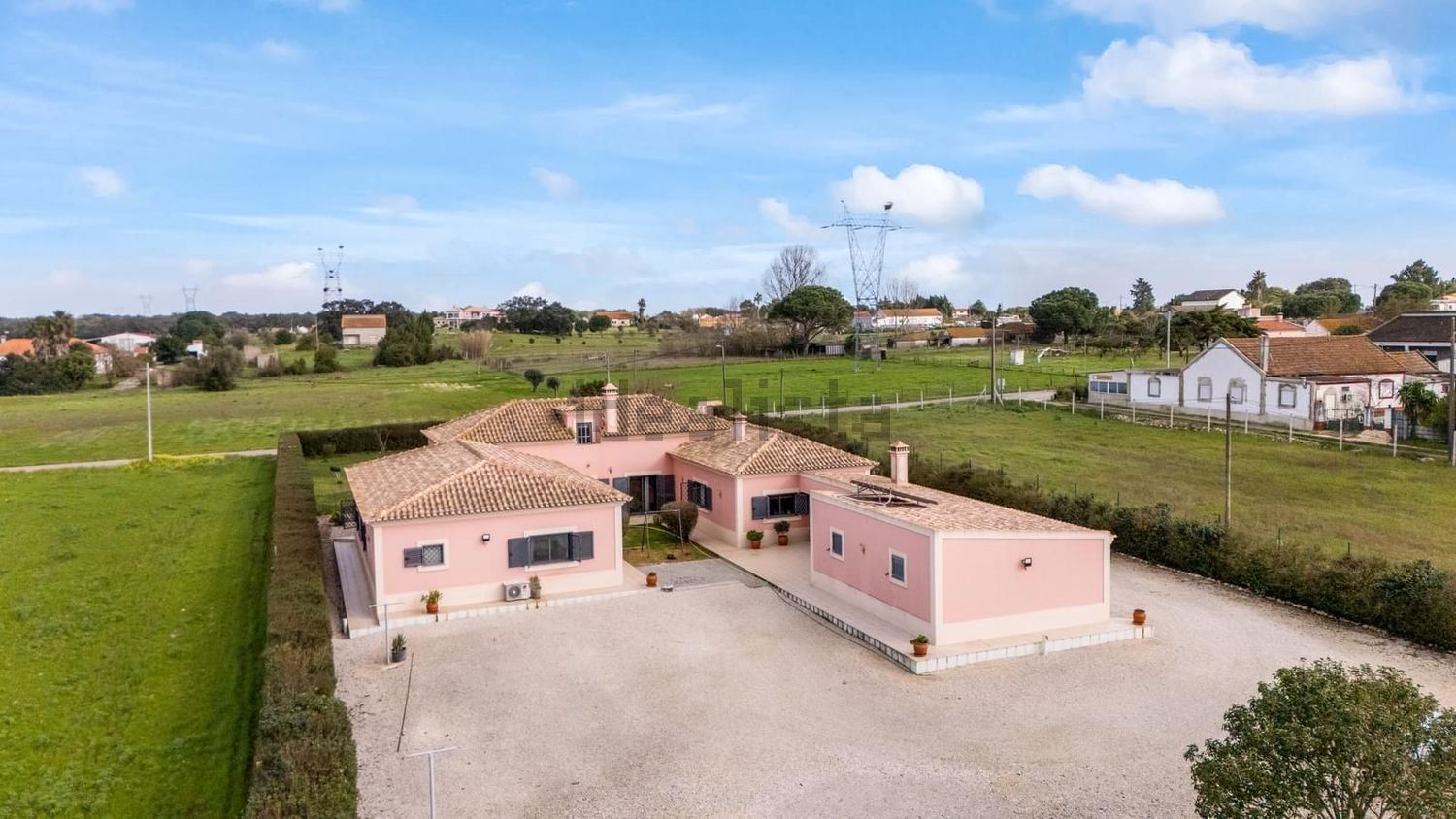 小楼房或独栋别墅出售N10 - 外立面