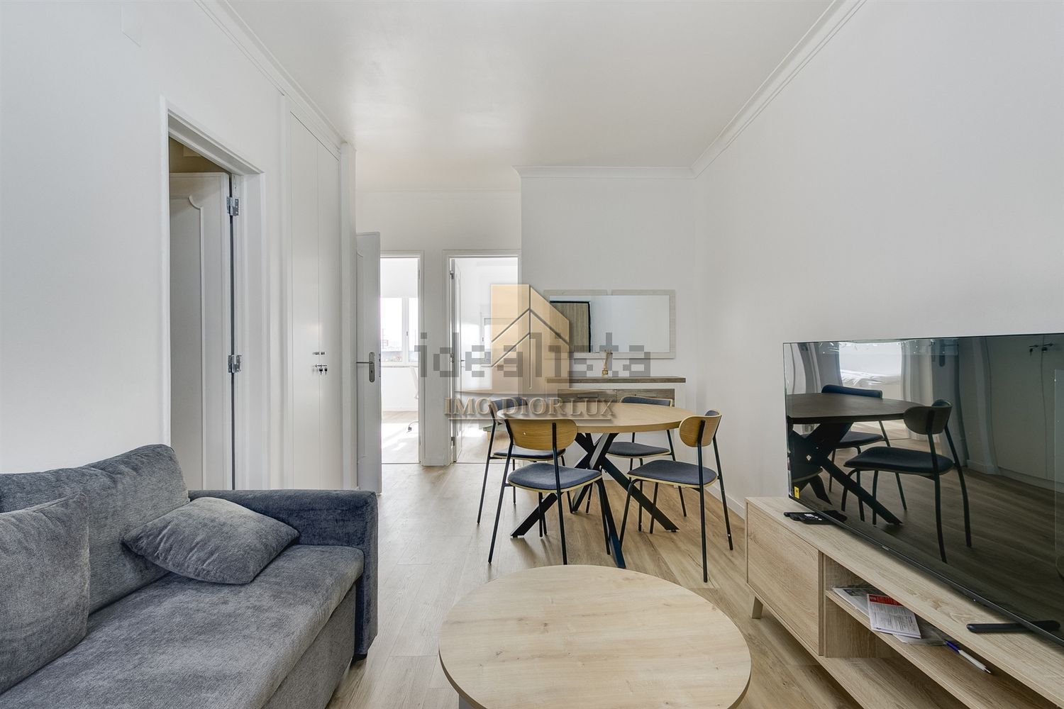 出租公寓 t2在Rua Cidade do Lobito, 4 - 客厅