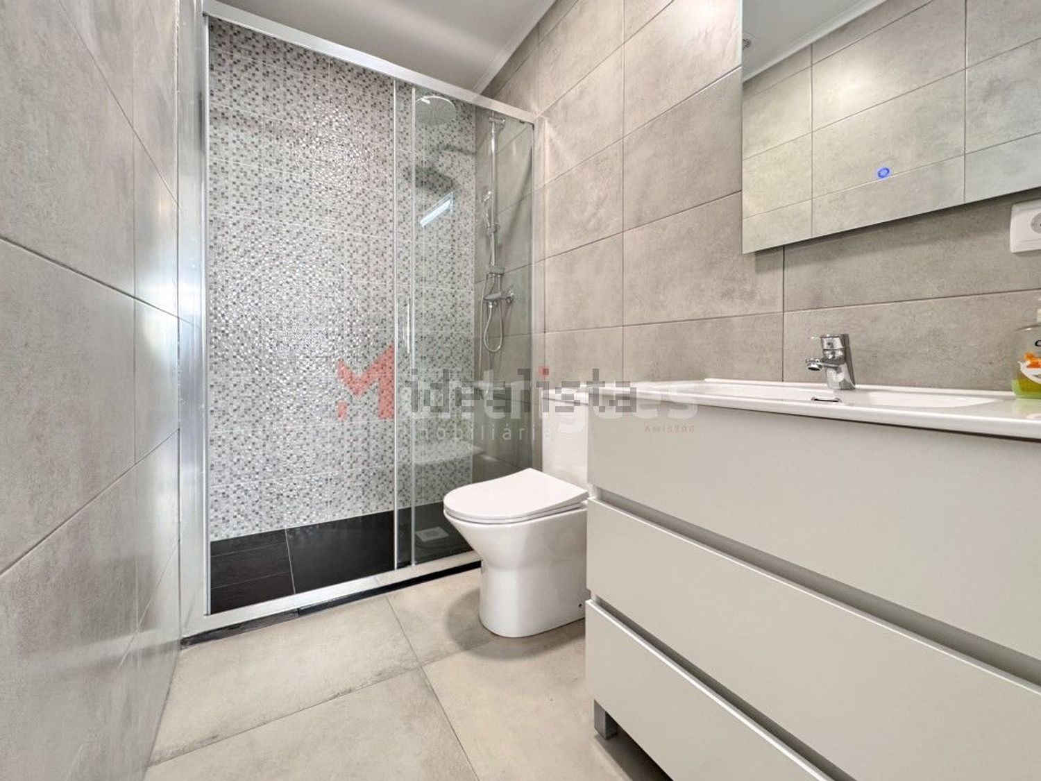 出租公寓 t3在Rua António Saúde - 卫生间