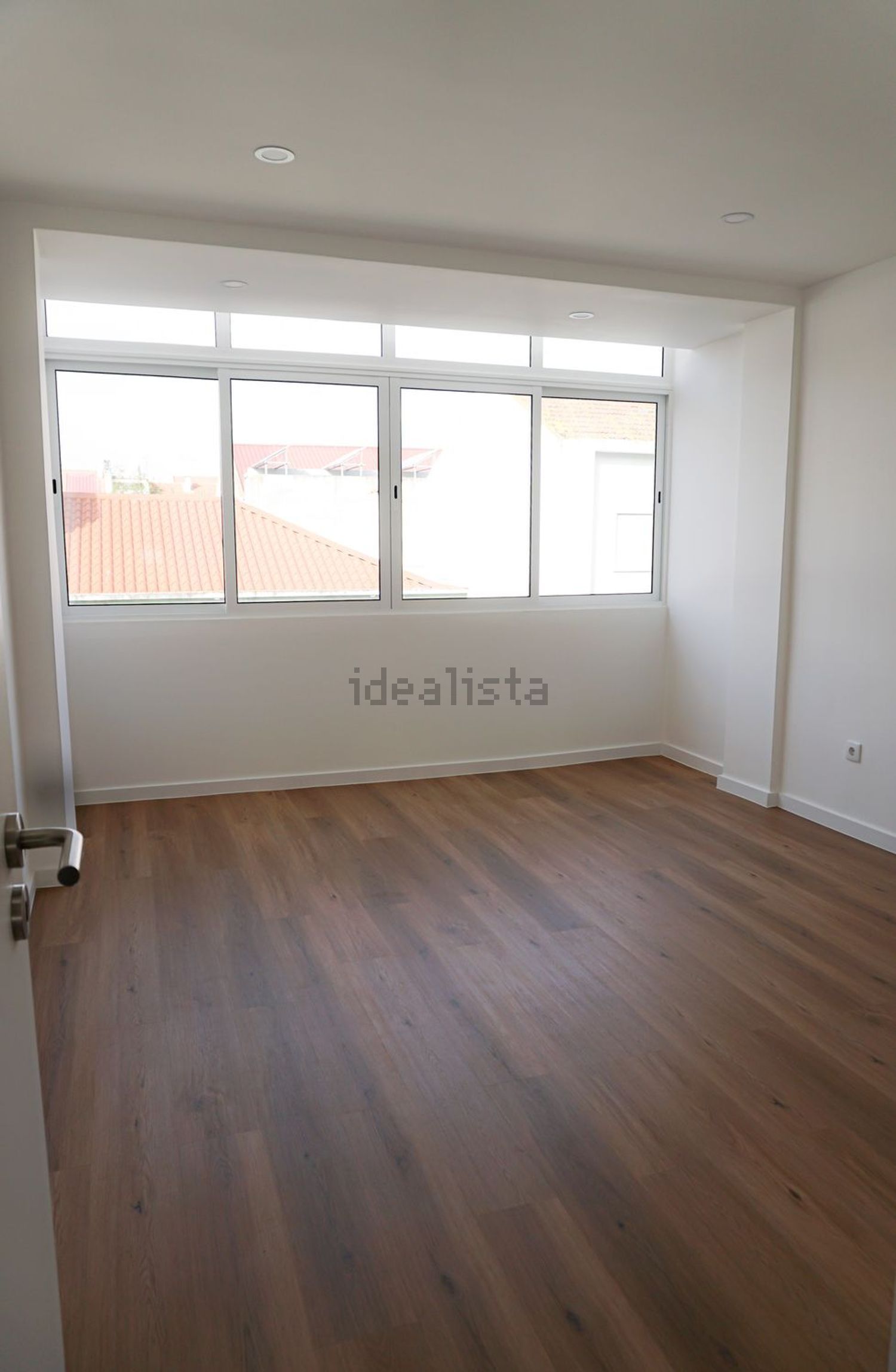 公寓 t1出售在Rua Egas Moniz, 8 - 卧室