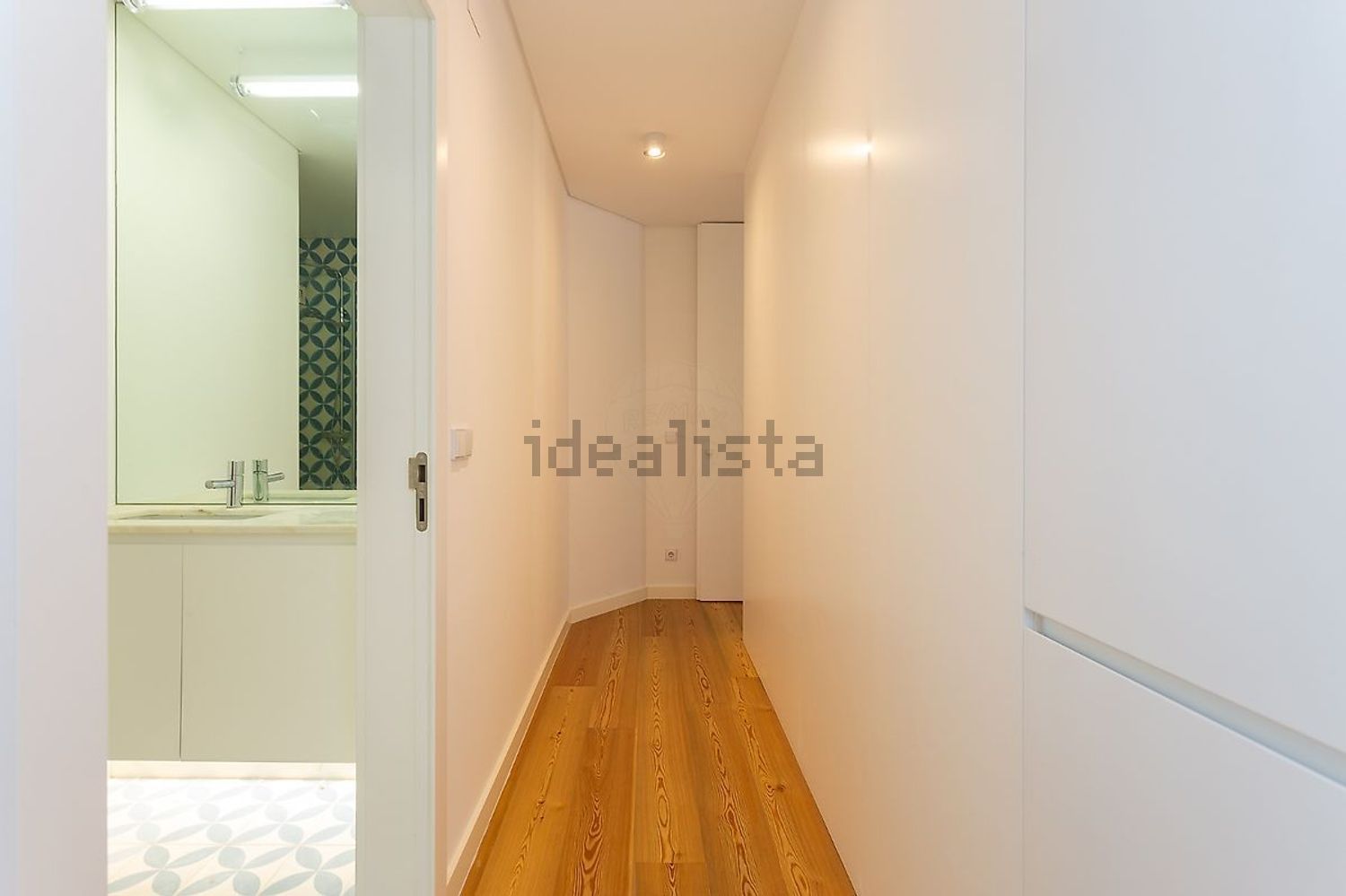 公寓 t1出售在Rua do Terreirinho, 67 - 过道