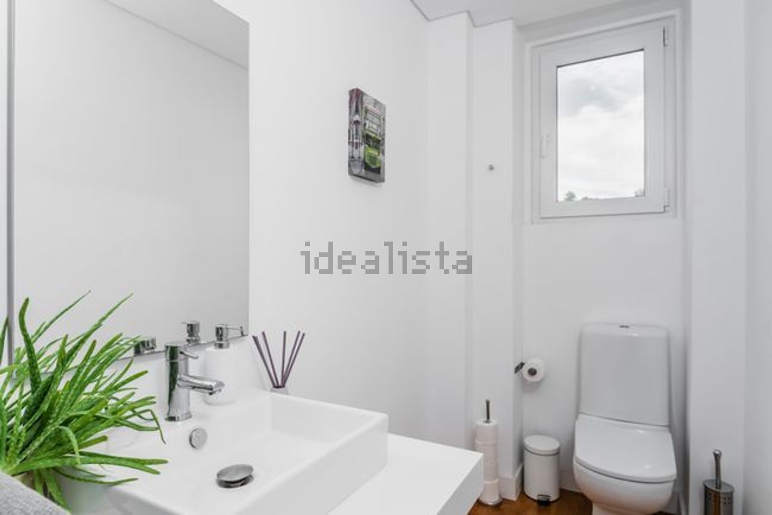 公寓 t2出售在Rua do Poço dos Negros - 卫生间