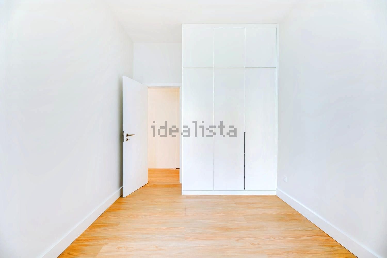 公寓 t2出售在Rua Tenente Viriato Correia de Lacerda, 18 - 卧室