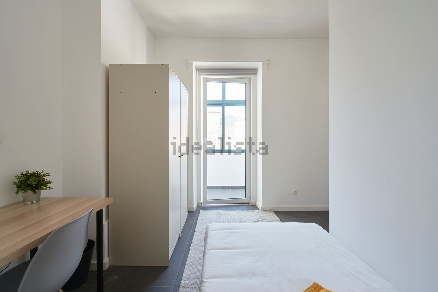 出租房间在Rua David Lopes - 卧室