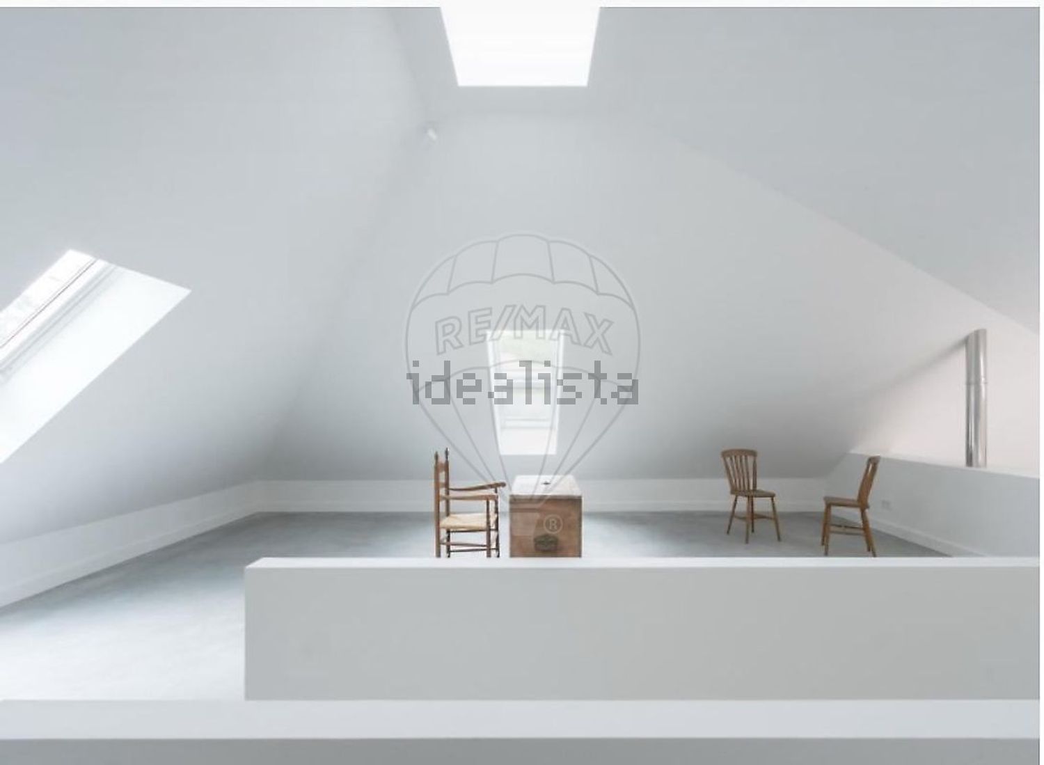 小楼房或独栋别墅出售在Largo da Eira, 6 - 居住