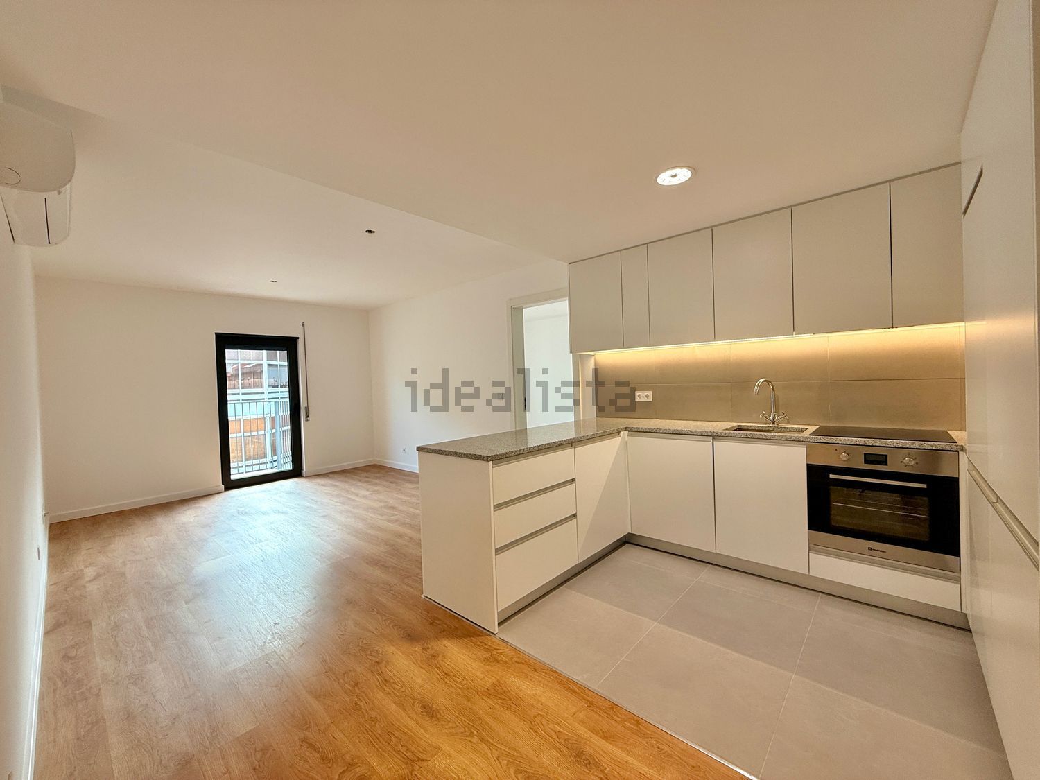 出租公寓 t1在Rua Artur Ferreira da Silva - 厨房