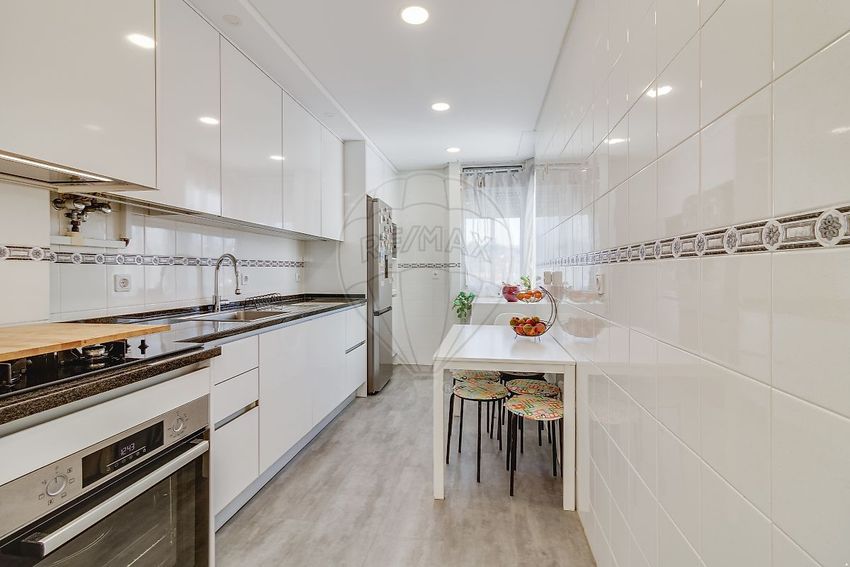 公寓 t3出售在Avenida do Brasil