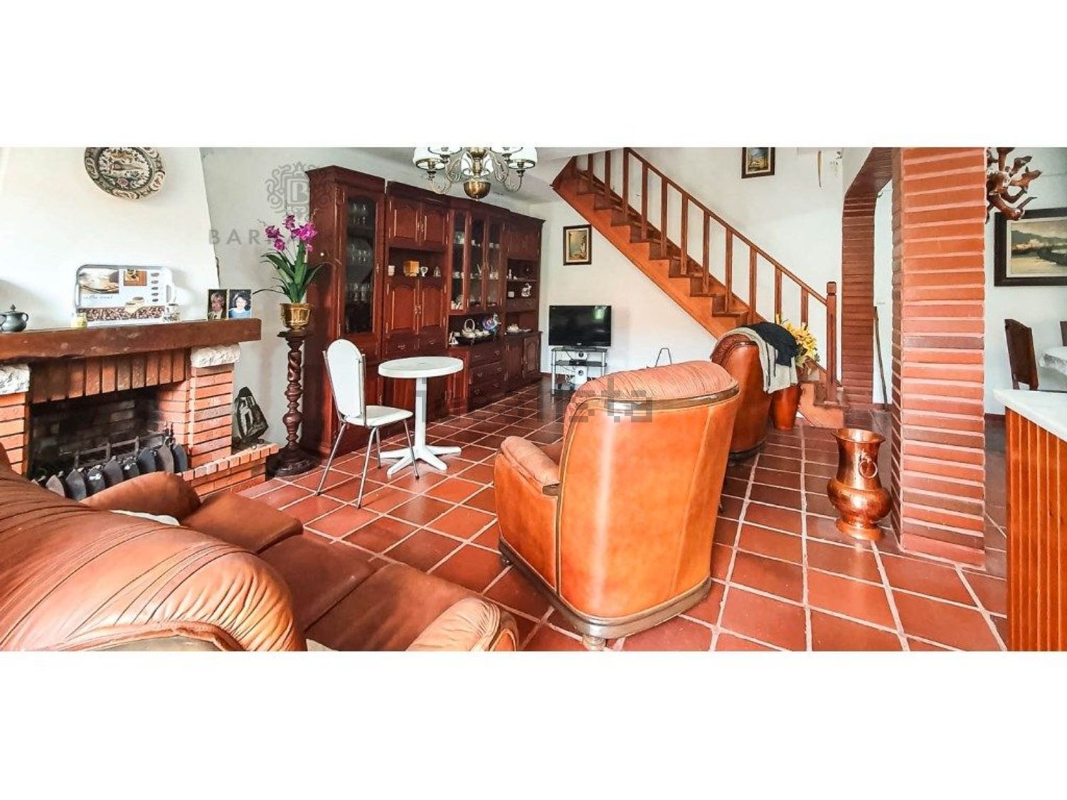 小楼房或独栋别墅出售在Rua do Inácio - 客厅