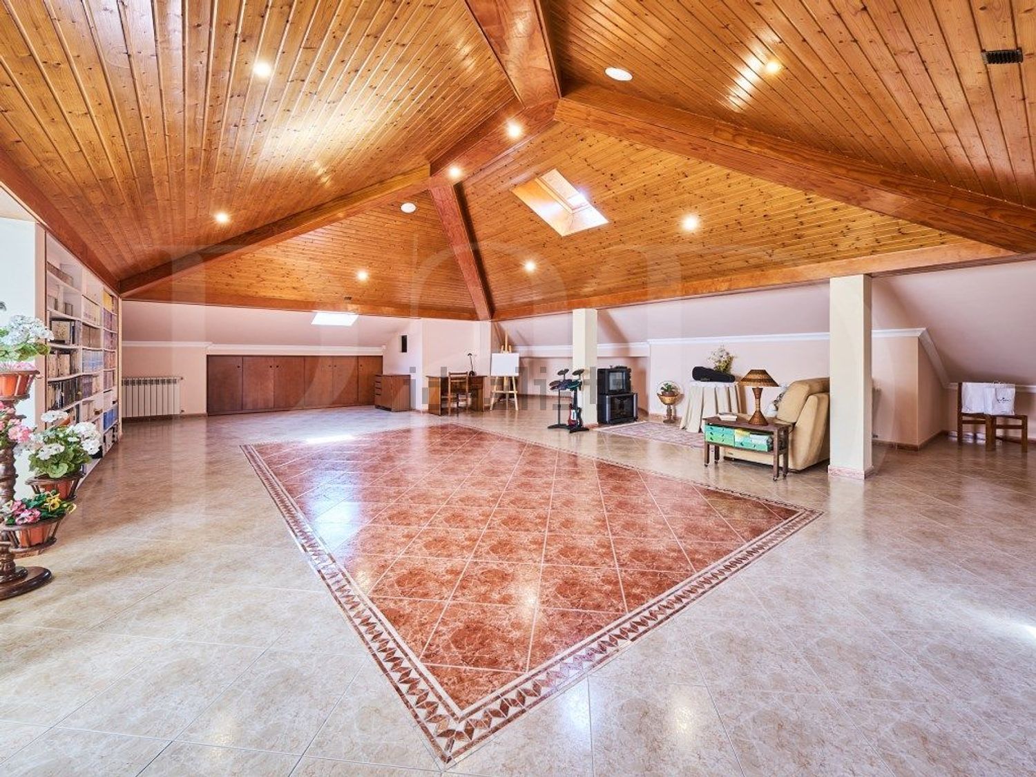 小楼房或独栋别墅出售在Rua Bartolomeu Perestelo, 189 - 客厅