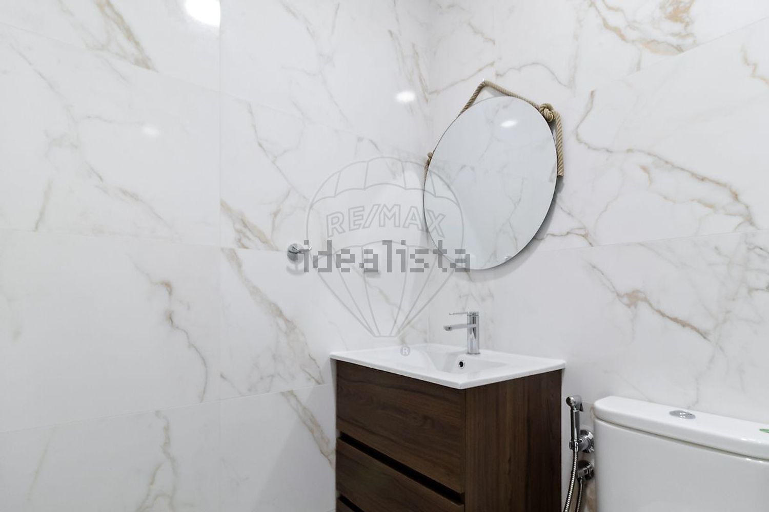 公寓 t3出售在Rua Humberto Madeira - 卫生间