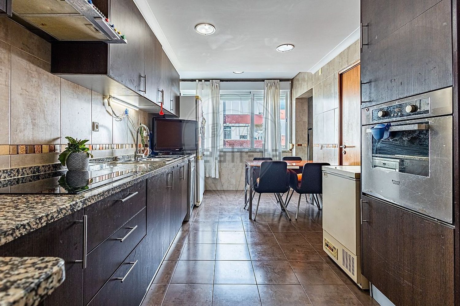 公寓 t3出售在Rua de Vasco Moniz - 厨房