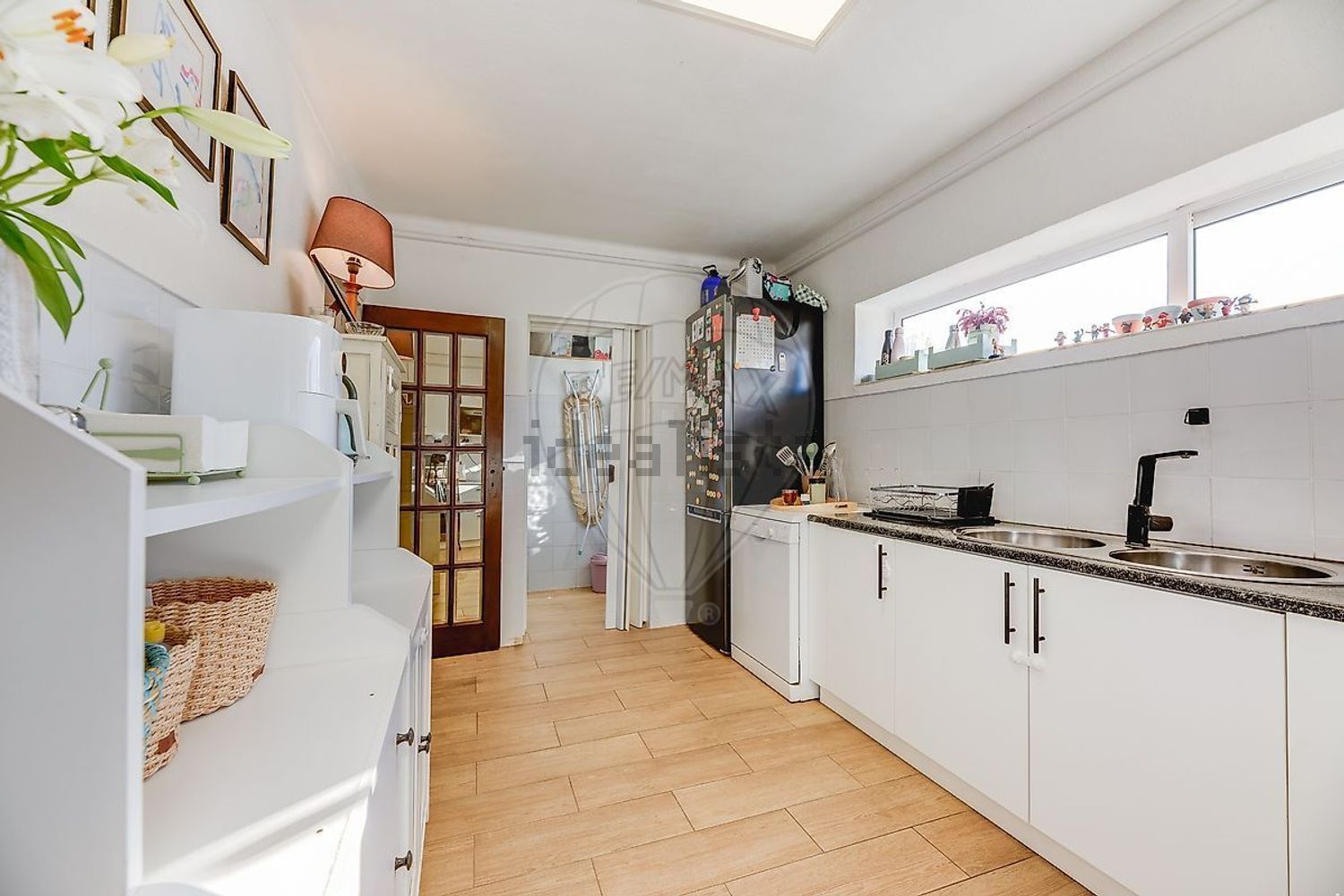 公寓 t4出售在Praça Cidade de Díli - 厨房